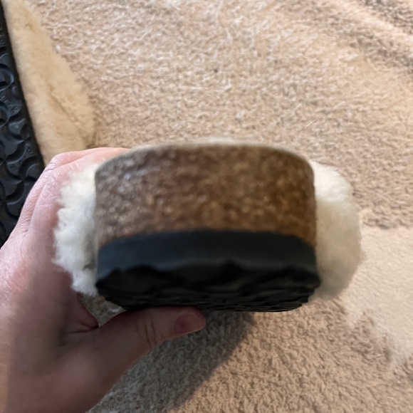 Boston Big Buckle Teddy Shearling Birkenstock Clog - Picture 8 of 8